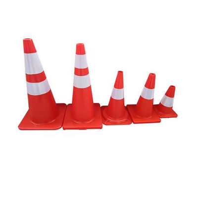 ซื้อ โคนัสความปลอดภัยทางถนน PVC ความเห็นสูง โคนัสทางสะท้อนเตือน การผลิตออนไลน์